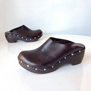 Vintage Dark Brown Leather Studded Wooden Sole Clogs Size 39 8.5 US